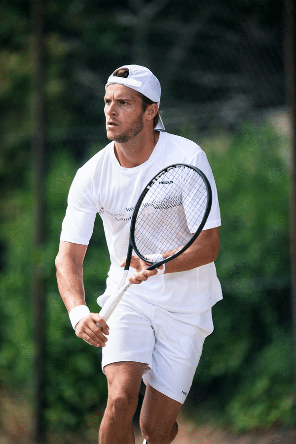 menbackhand.gif