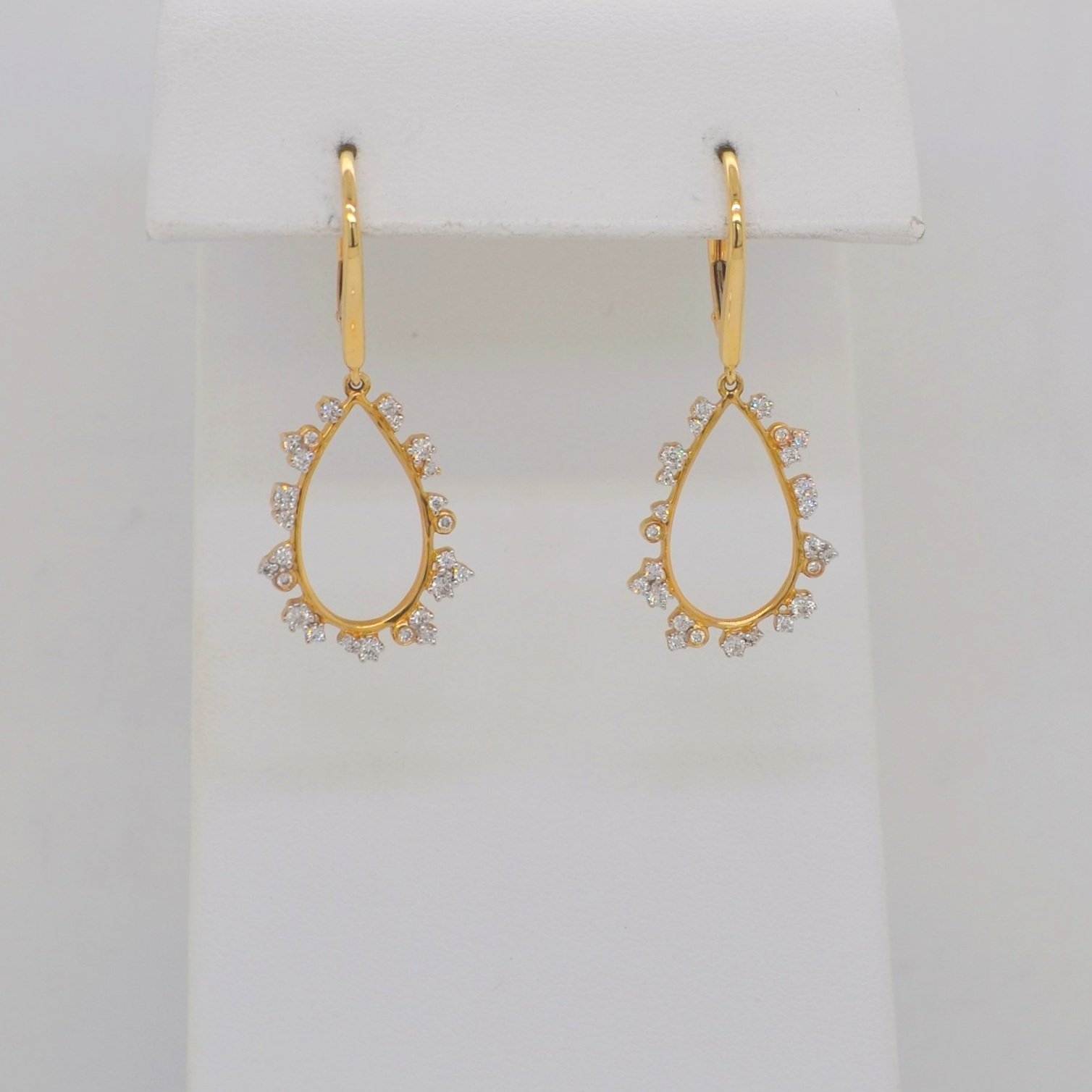 Buccellati-Style Intricate 18K YG w 24 Diamonds Clip Earrings