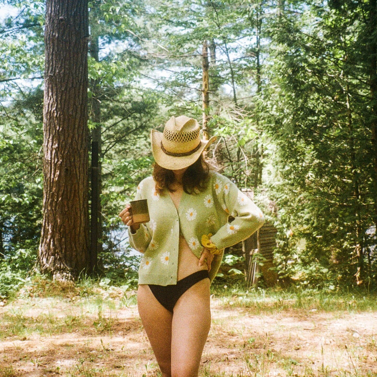 feels like summer 🌞

#shotonfilm #35mm #girlswhoshootfilm #thefilmsorority
