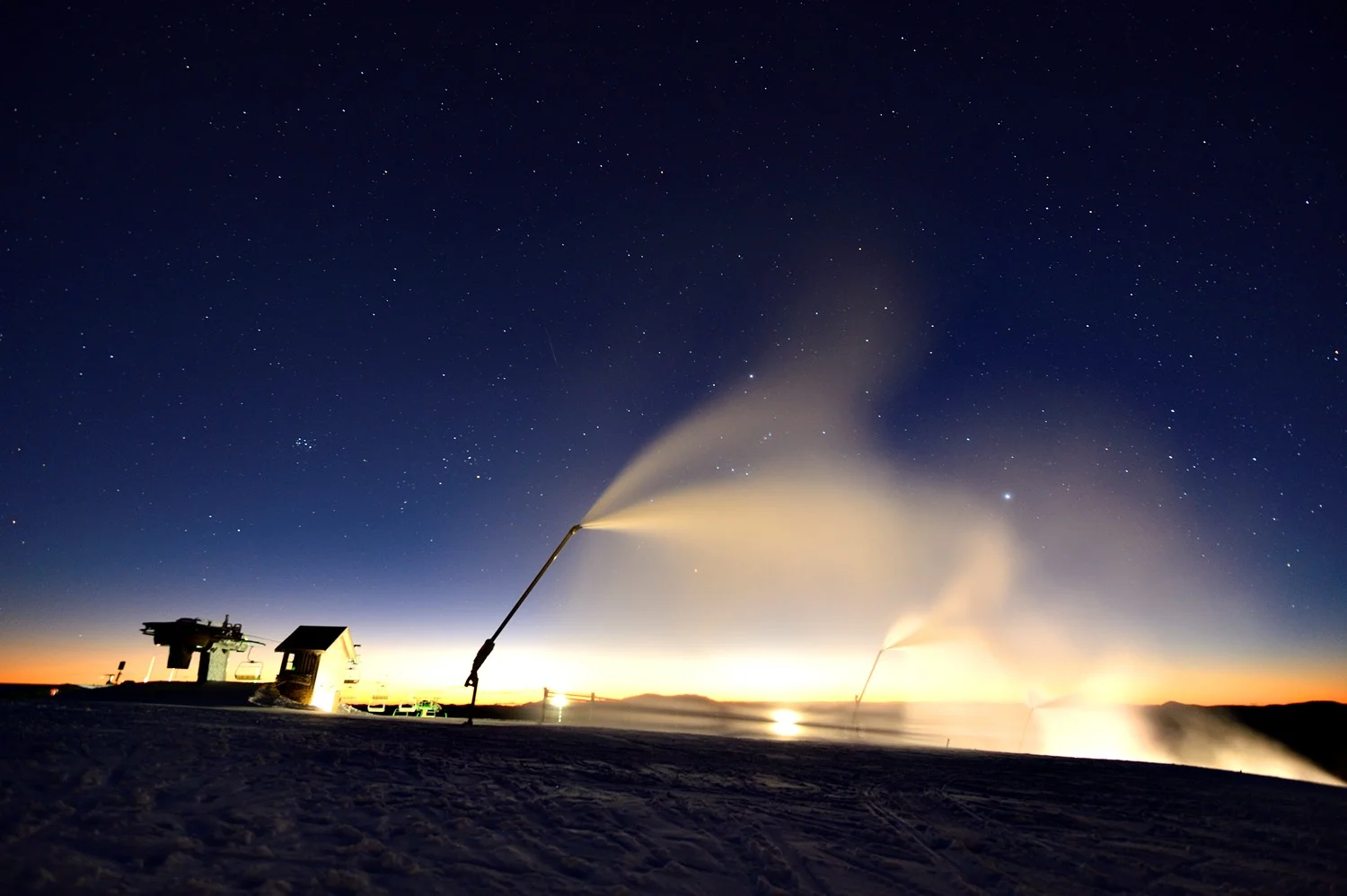 snow-cannons.jpg