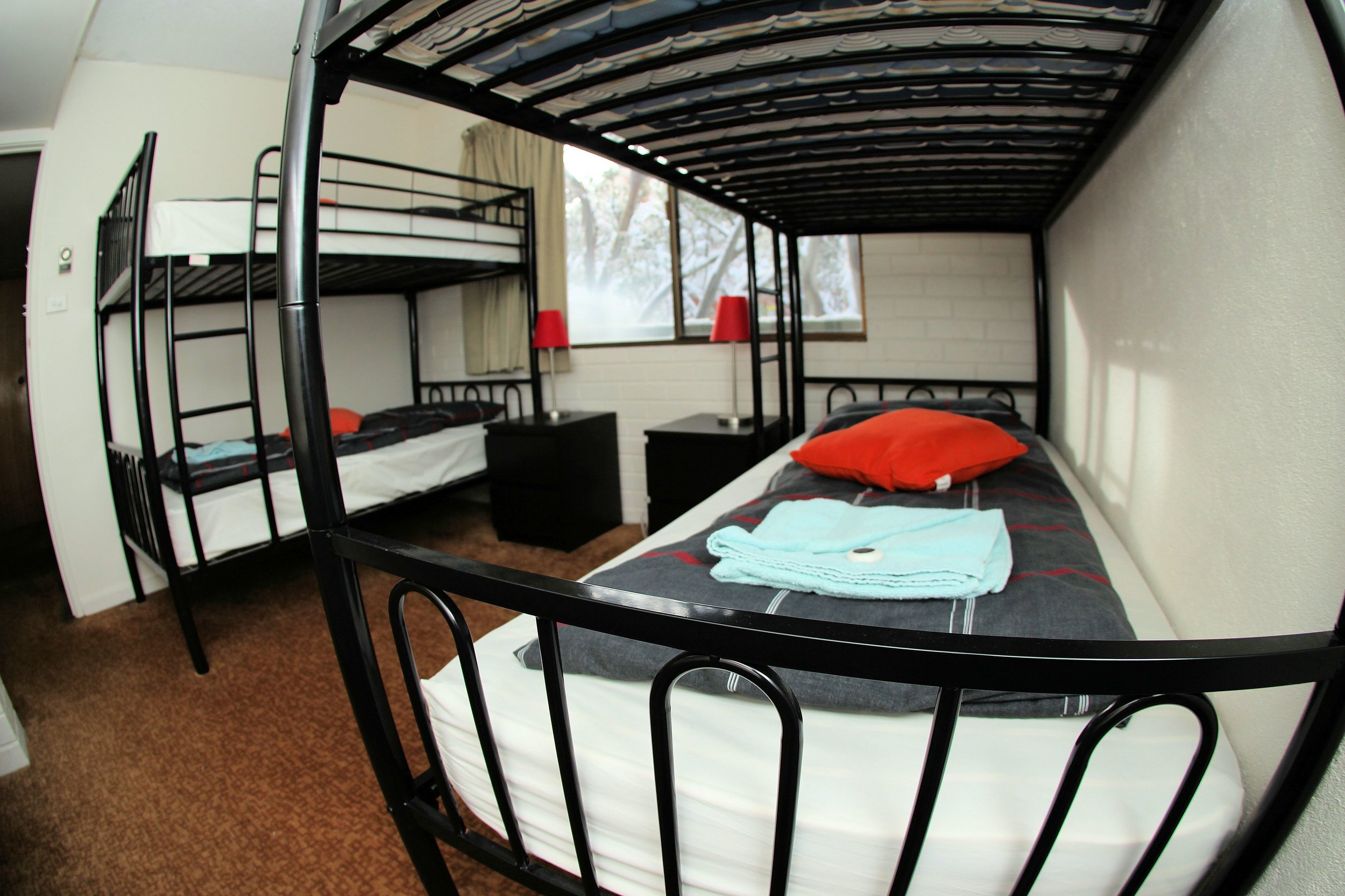 Alpine-Retreat-Chamois-Apartment Bedroom 2.JPG