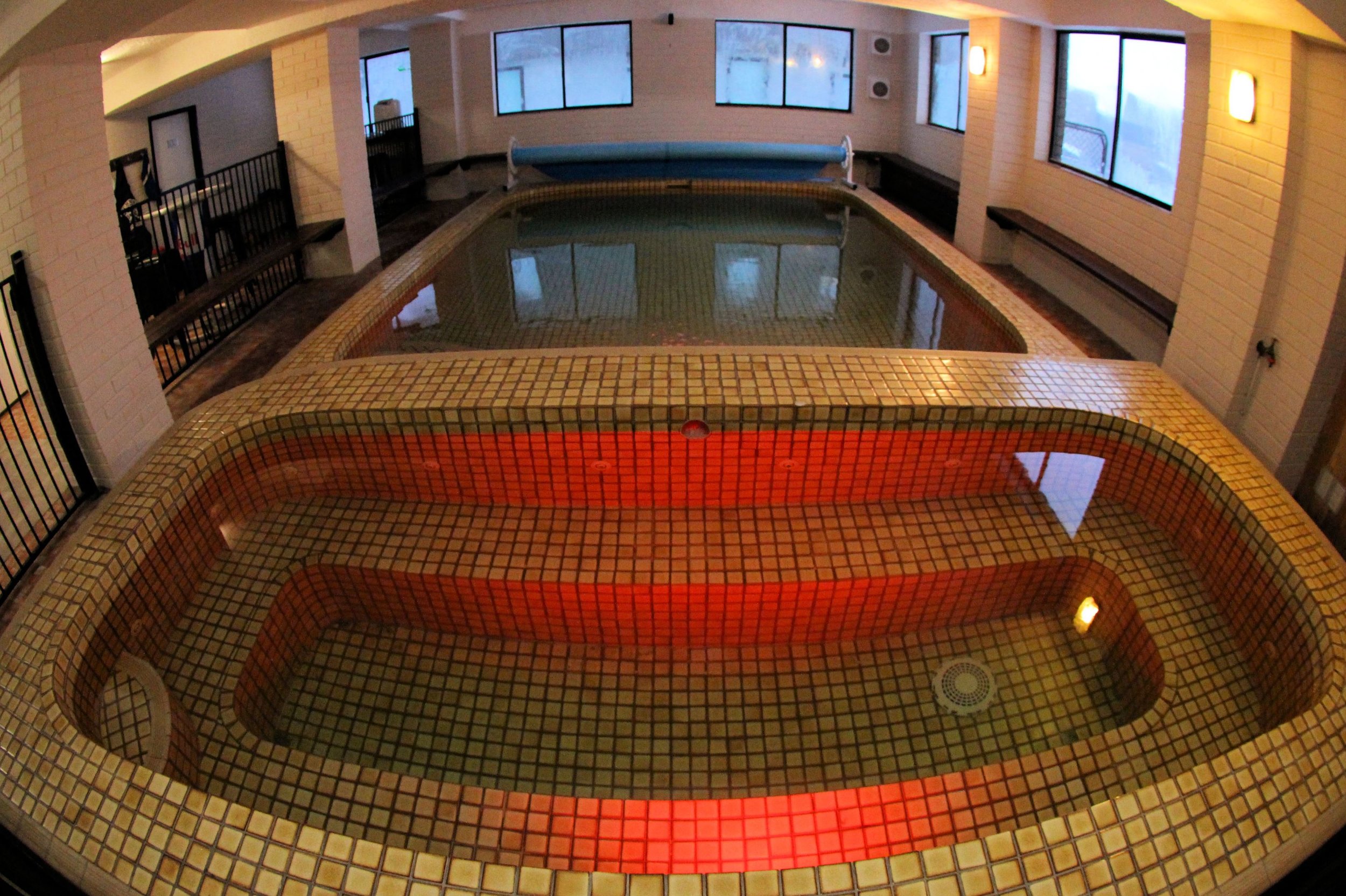 Pool and spa1.jpg