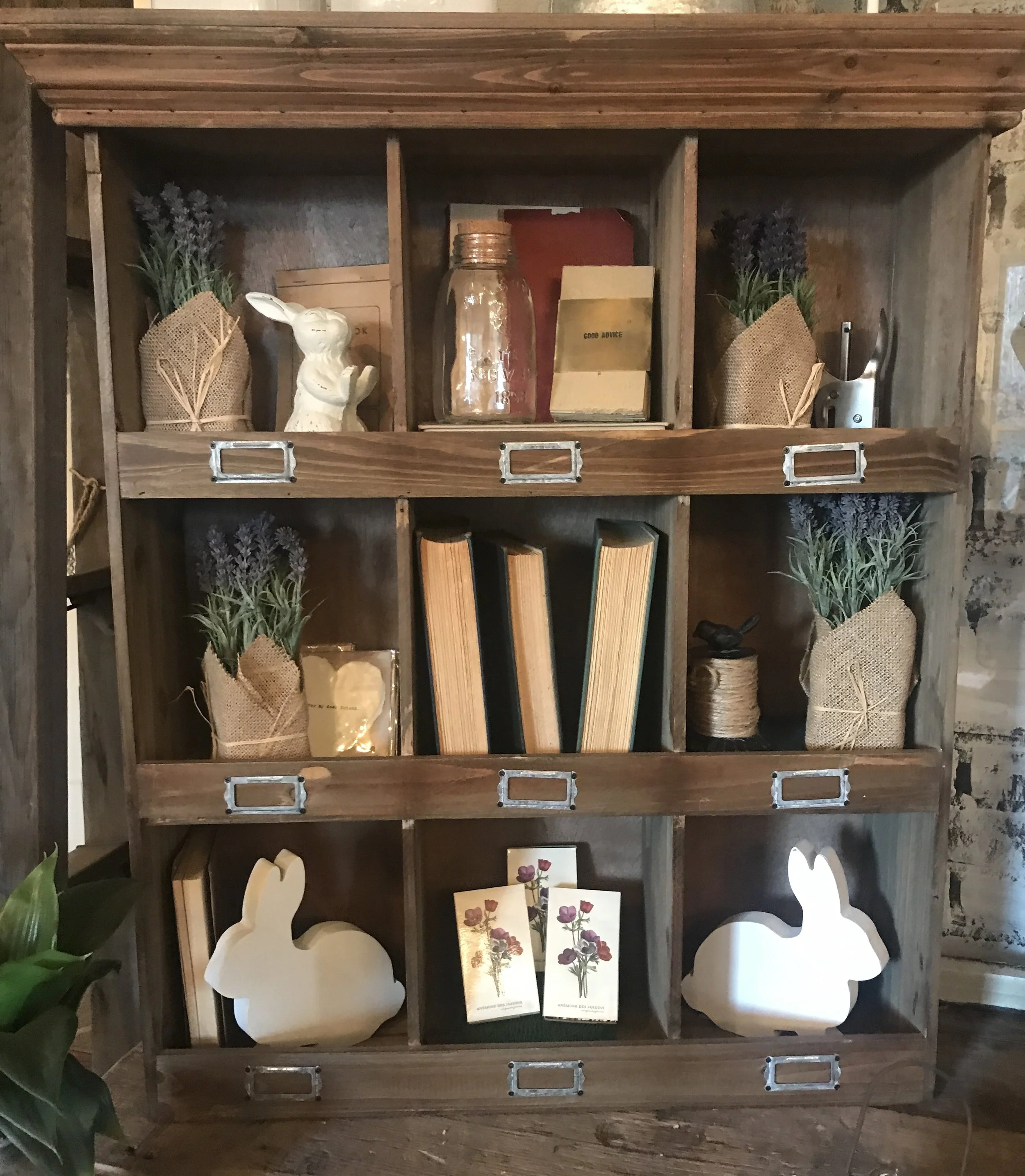 Vintage Book Decor.jpg