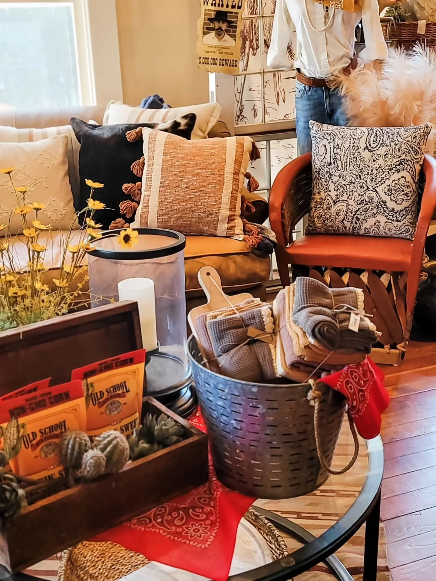 Doors open at 10am TODAY for our Legends of the West Pop-up!! Giddy up and mosey on over because we're also featuring THREE local artisans!!! 🤠🌵🐴

August 23-24
Saturday: 10am - 5pm
Sunday: 10am - 4pm
1235 Eddy Street | Gardnerville, Nevada

Plus, 