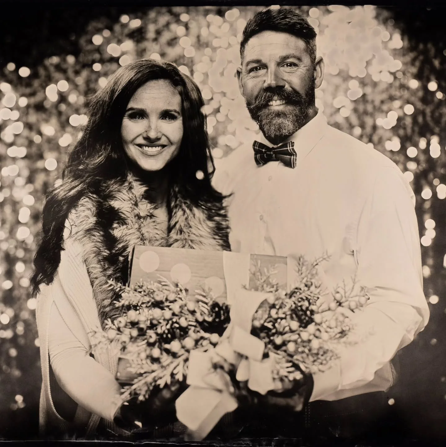 Looking for a unique experience or gift idea!? We highly recommend tintype photos with Eye of Rie! Meredith and Derek recently took Christmas photos and it was such a fun time! Plus, the photos will last forever! Eye of Rie was recently featured on T