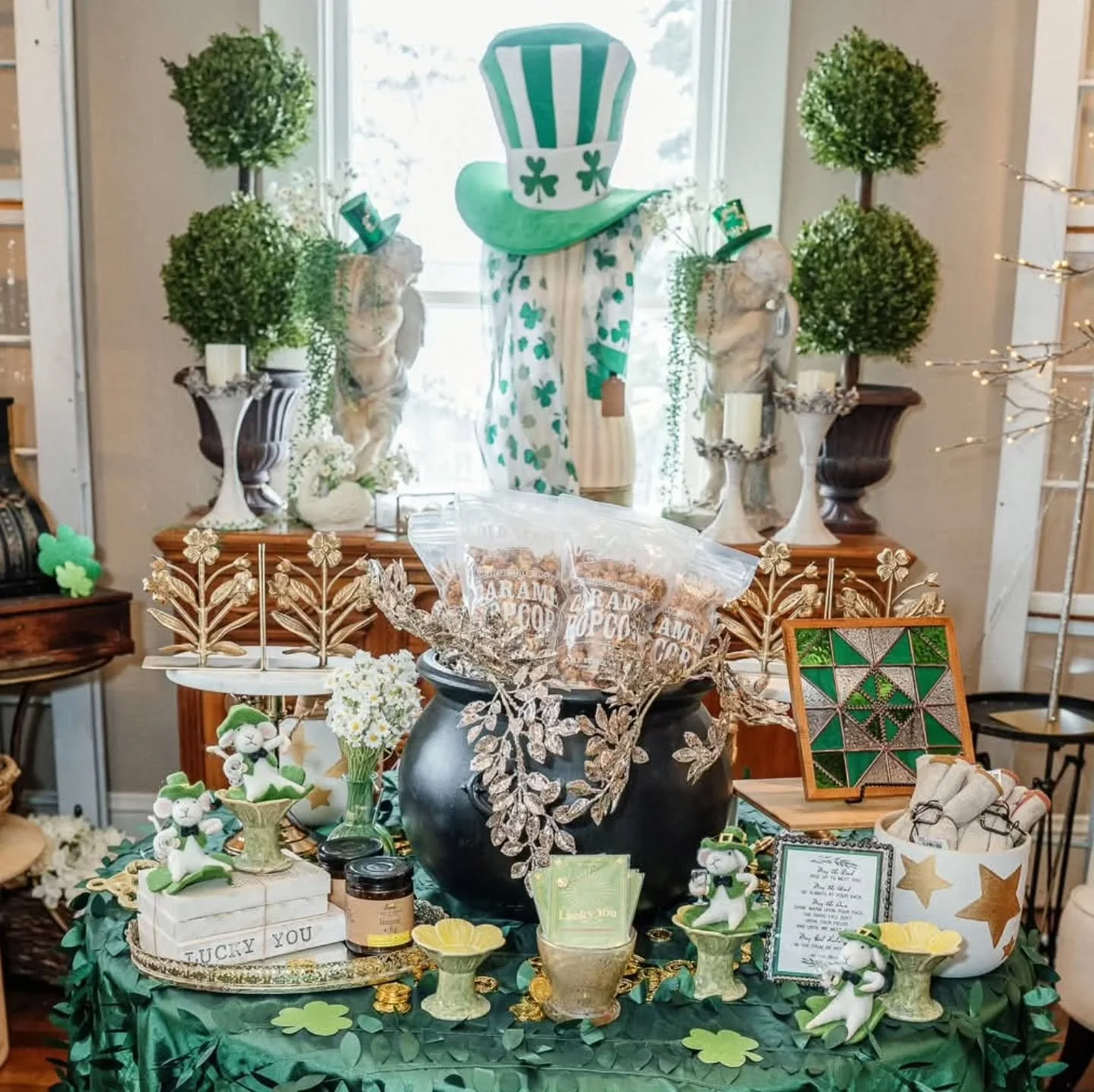 Pinch me! It's the OFFICIAL SNEAK PEEK of our Shamrocks &amp; Shenanigans Pop-Up! Join us THIS WEEKEND! 💚 

February 20-22
Friday &amp; Saturday: 10am-5pm
Sunday: 10am-4pm
1235 Eddy Street | Gardnerville, Nevada

☘️ Come for the clovers, stay for th