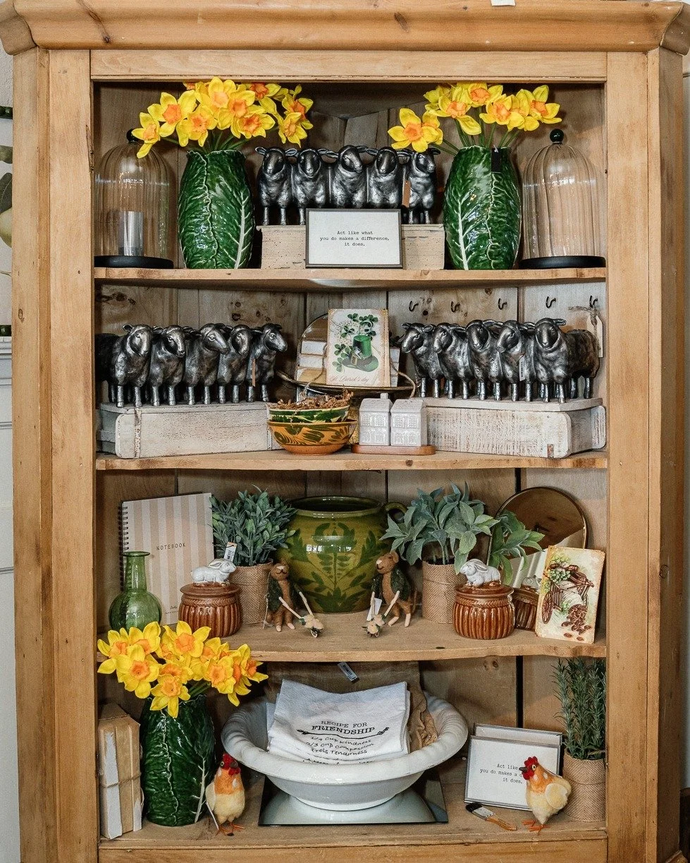 Our  Shamrocks &amp; Shenanigans Pop-Up is HERE! The roads are clear and the sun is shining! Join us TODAY-SUNDAY for magically vintage-inspired St. Patrick&rsquo;s d&eacute;cor and fresh spring finds 💚 Doors open at 10am! 

February 20-22
Friday &a