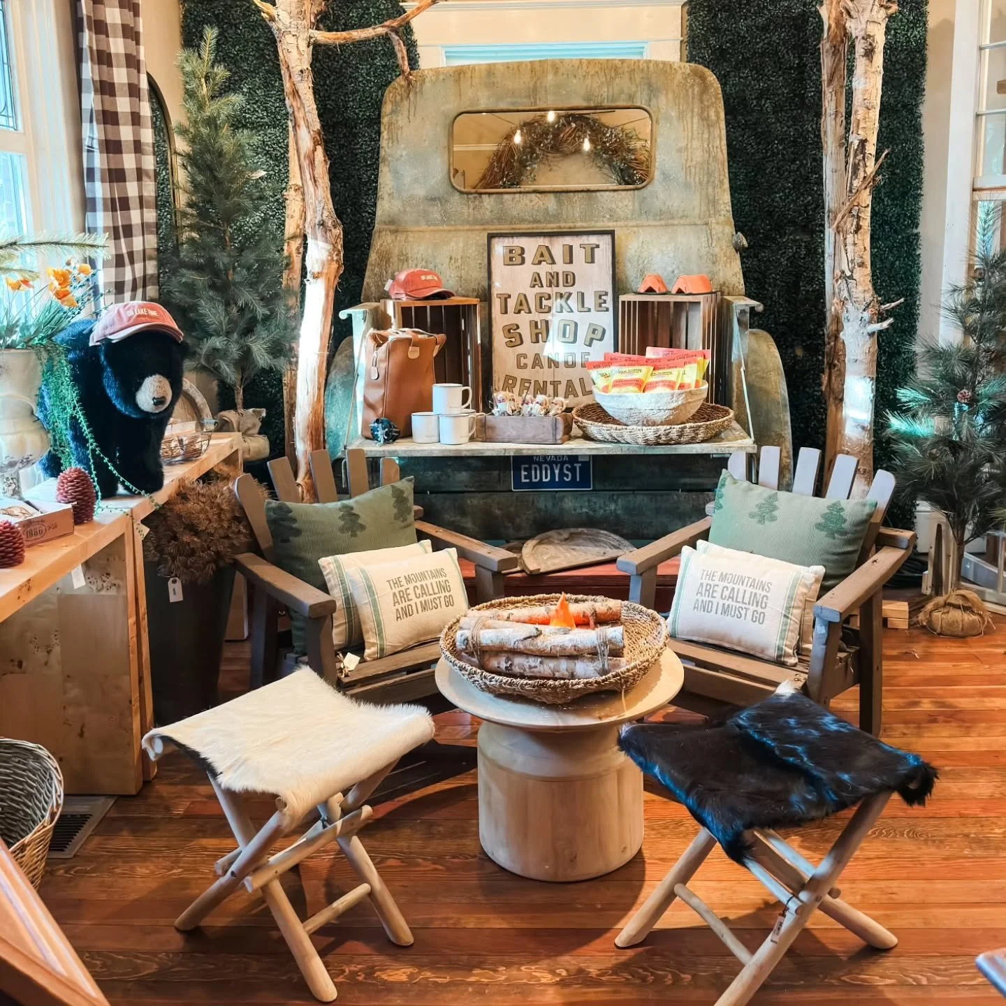 Pack your bags for the Great Eddy Street Adventure - THIS WEEKEND - May 21-24! 🎒✨ Join us as we celebrate 12 years! 

May 21-24
Thursday: 4pm-8pm
(Third Thursday Wine Walk)
Friday &amp; Saturday: 10am-5pm
Sunday: 10am-4pm
1235 Eddy Street | Gardnerv