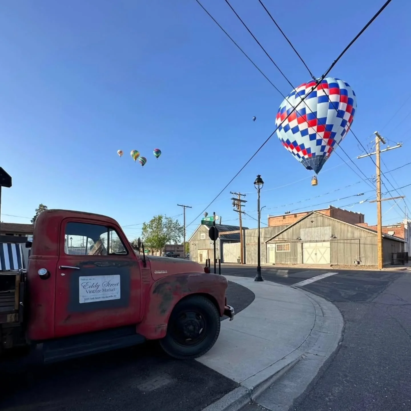 Happy Nevada Day (observed) from Eddy Street! 💙 We love our little community we live in.