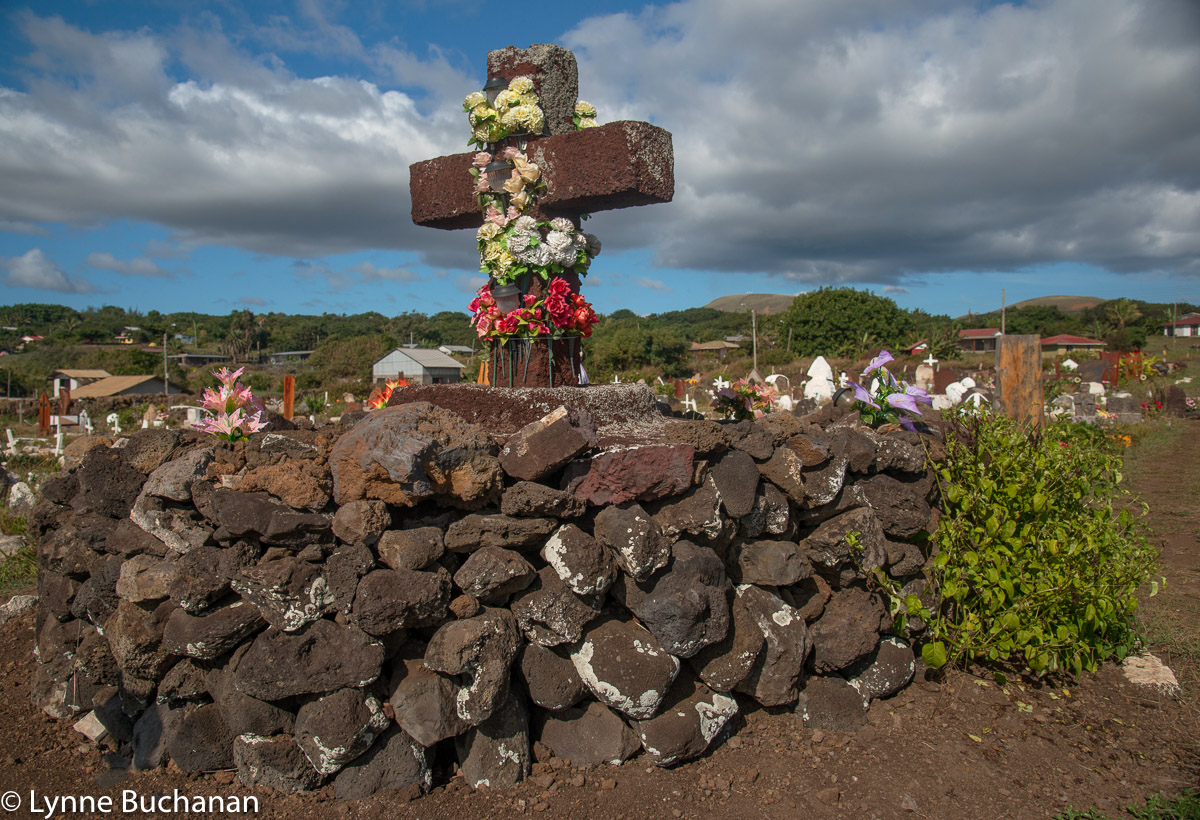 Grave with Pukao, Hanga Roa Cemetery