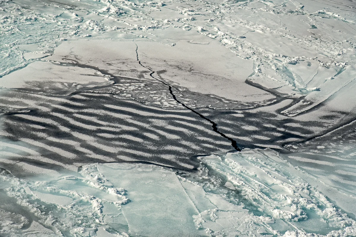 Antarctic Ice Patterns with Zebra Lines