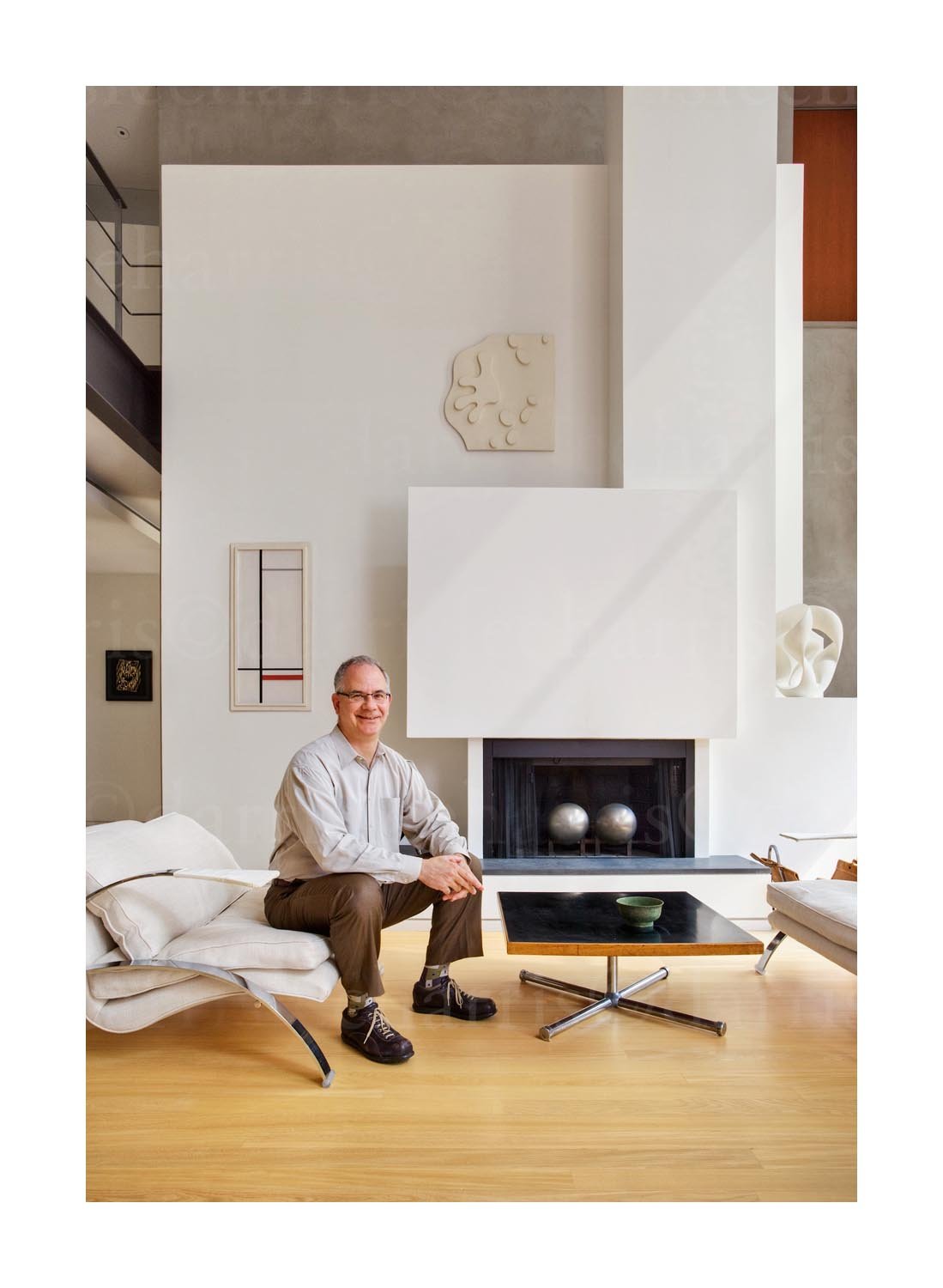  Geoffrey Goldberg in his Lincoln Park home. 