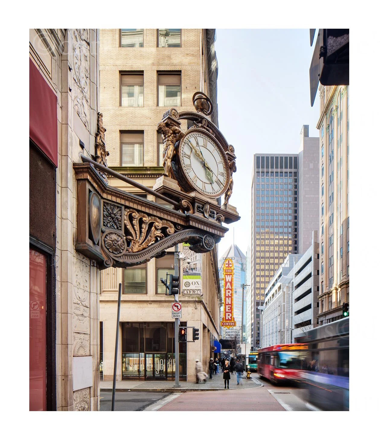 5th Avenue at Smithfield Street 