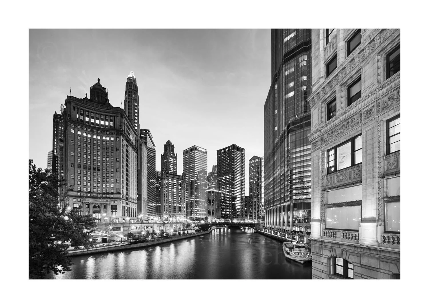 Chicago River at Michigan Avenue