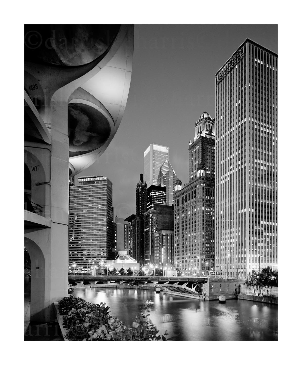 Dearborn Street at the Chicago River, 2000