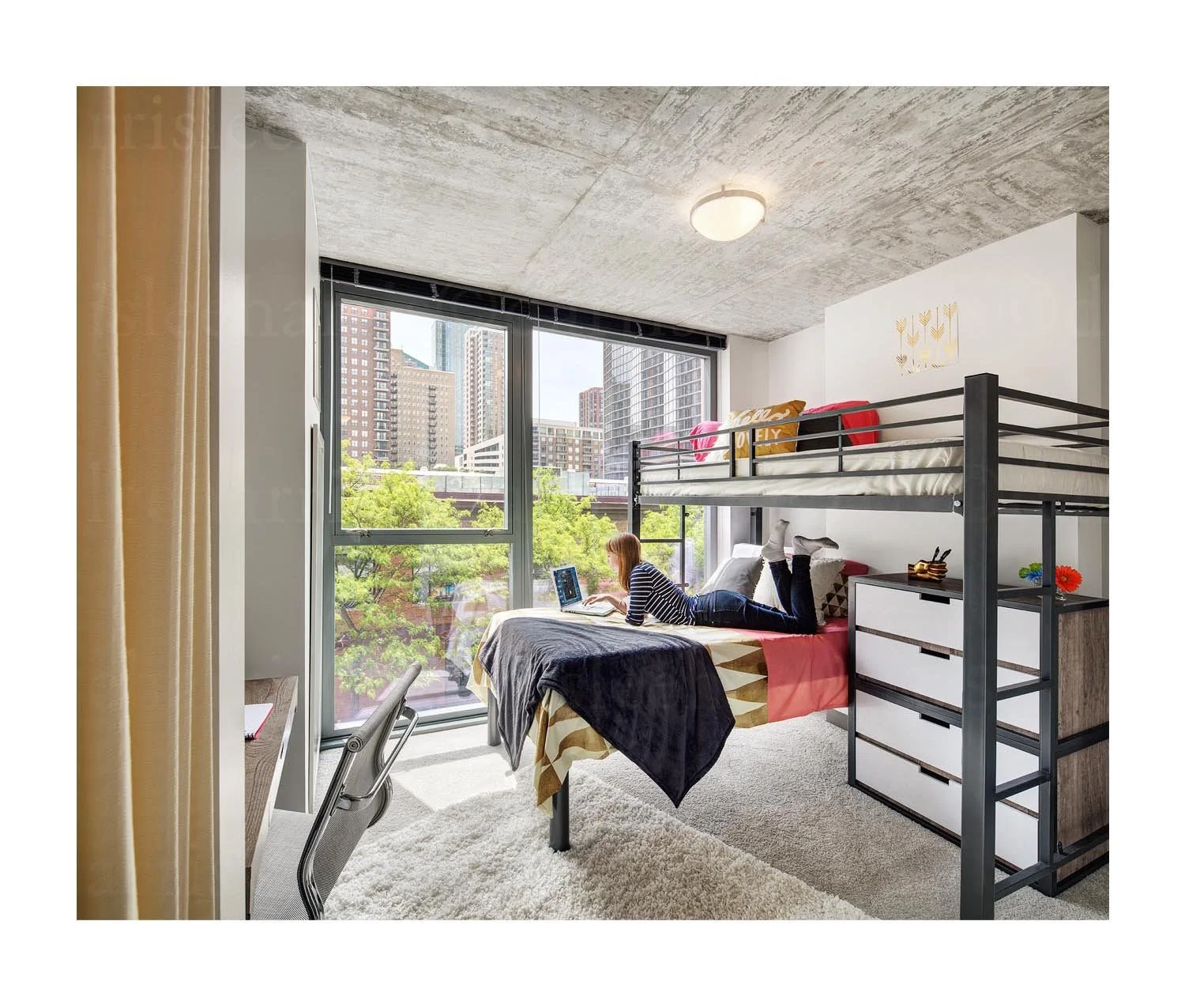 30 East Balbo