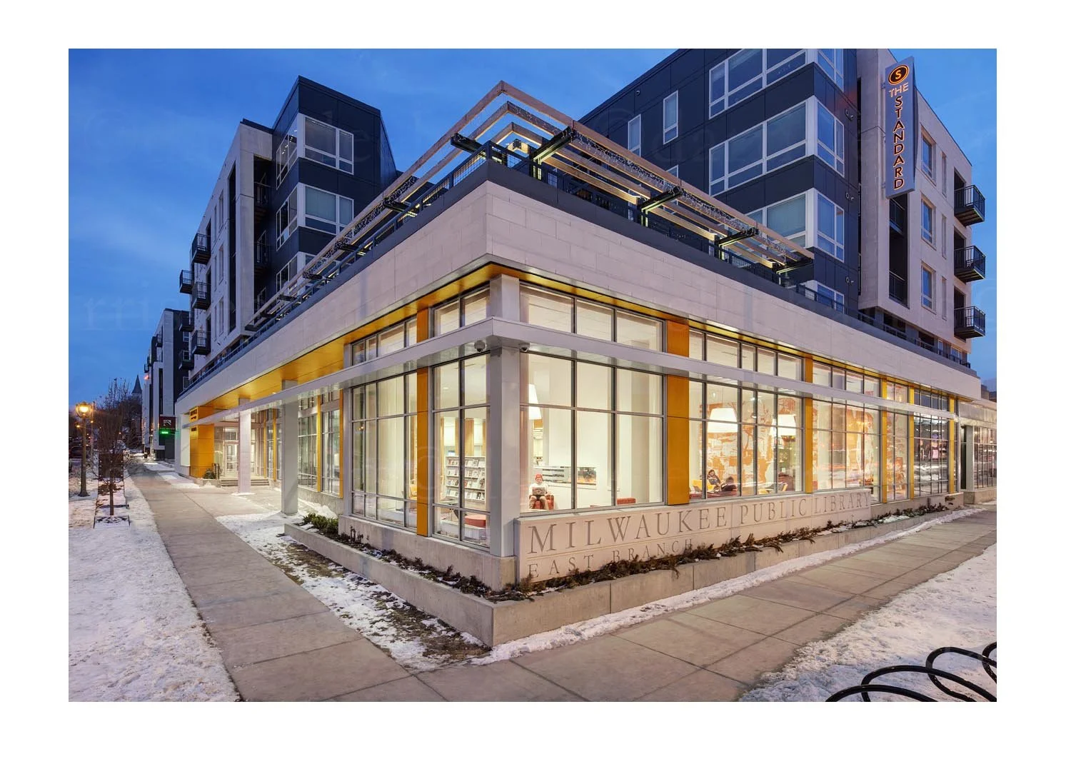 Milwaukee Public Library, East Branch
