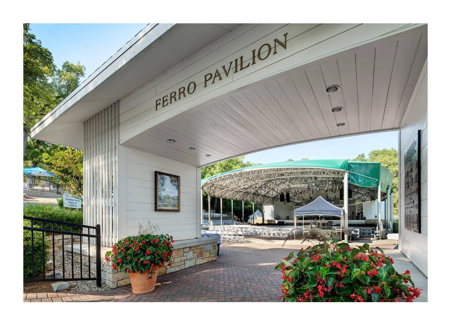 Ferro Pavilion, Aurora University