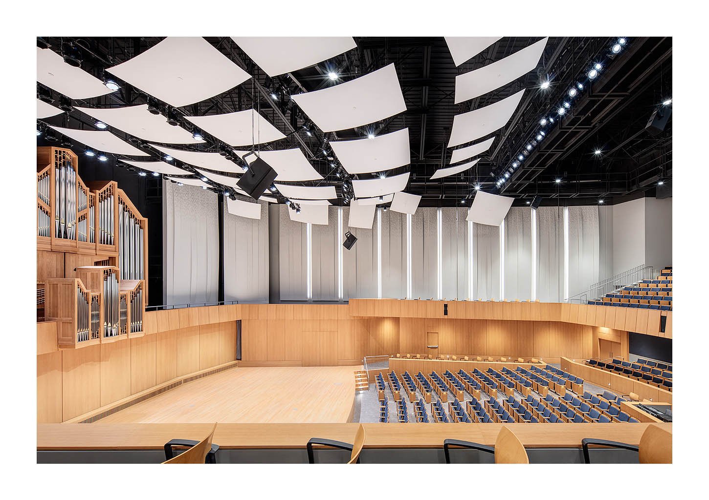  Armerding Center for Music and Arts; Wheaton College; HGA Architects and Engineers, FGM Architects 