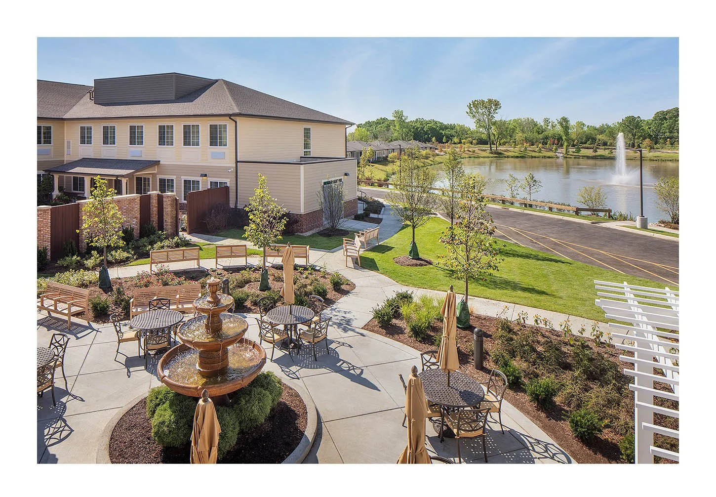 Green Oaks Senior Living