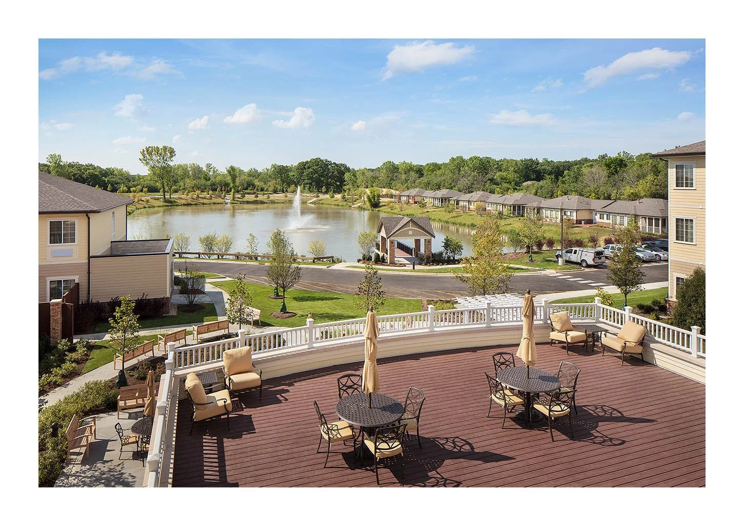 Green Oaks Senior Living