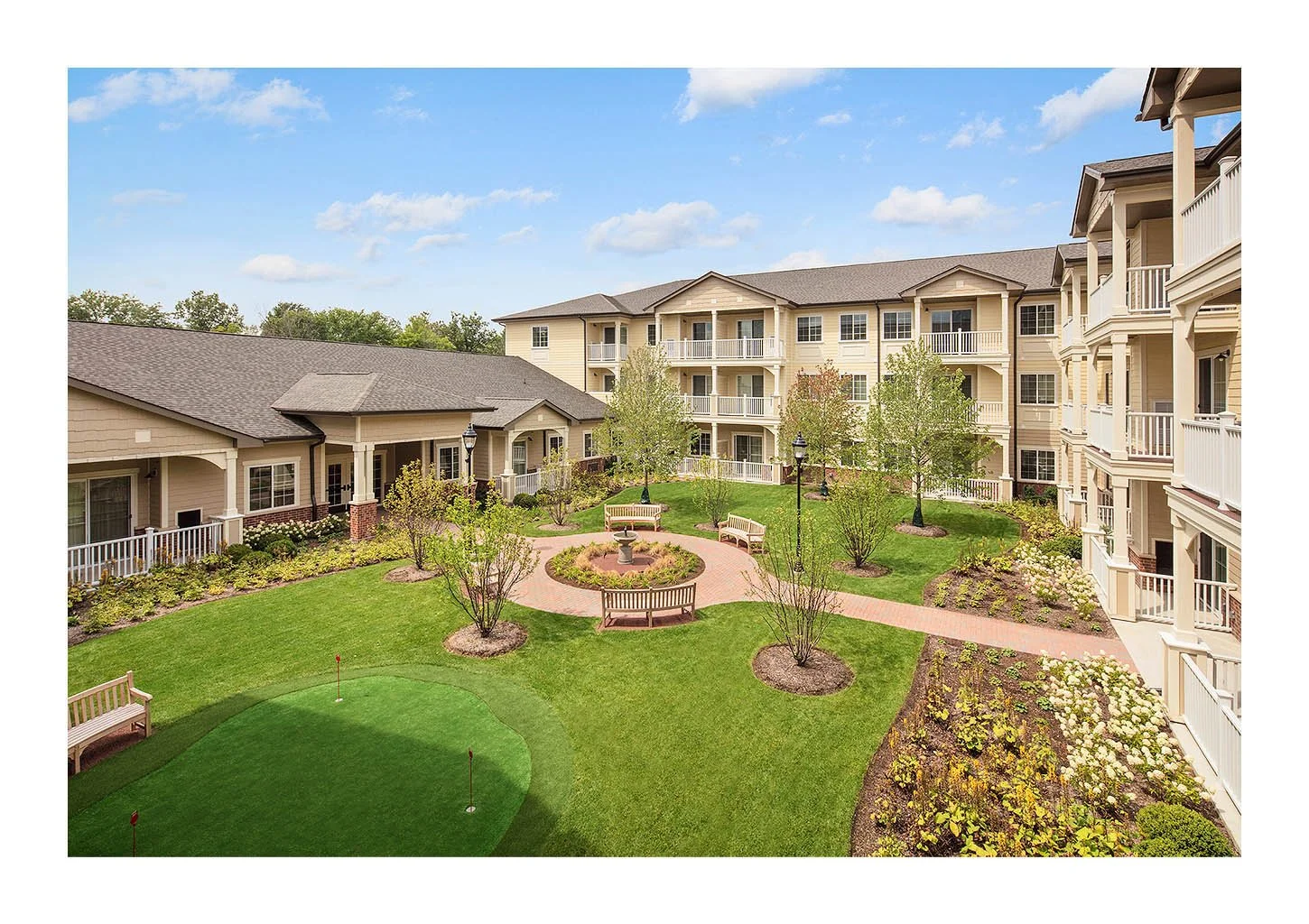 Green Oaks Senior Living