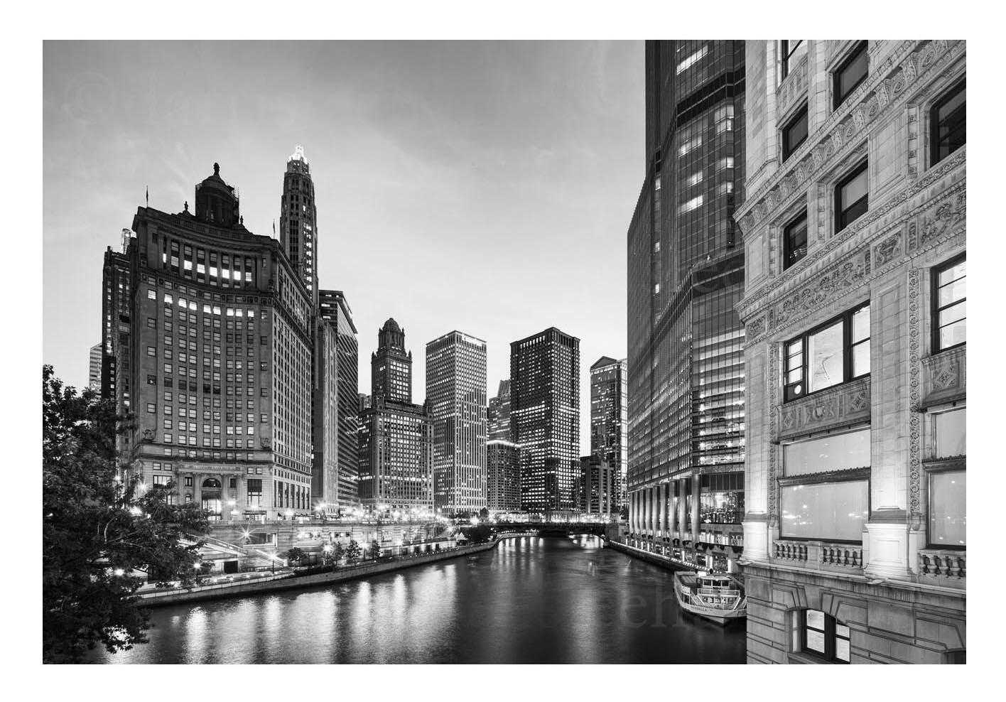 Chicago River at Michigan Avenue