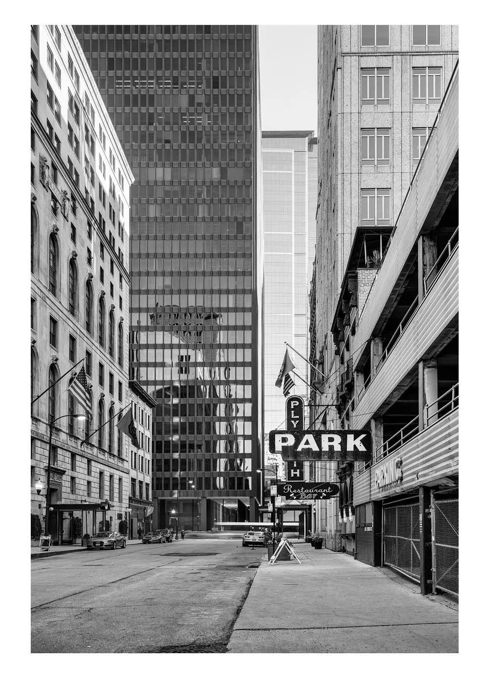 Plymouth Court near Van Buren Street