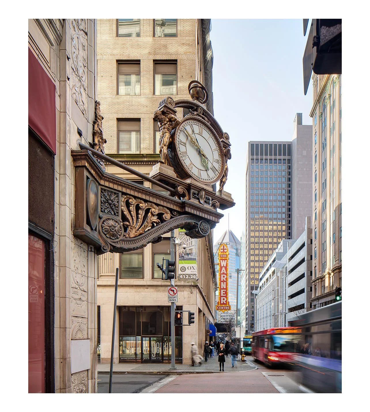 5th Avenue at Smithfield Street
