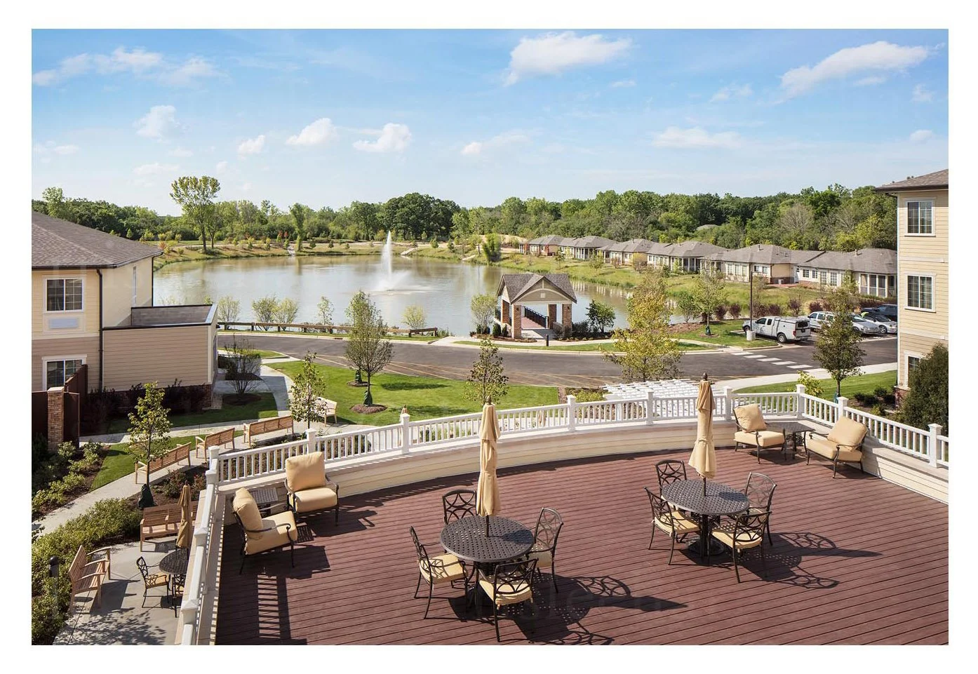 Green Oaks Senior Living