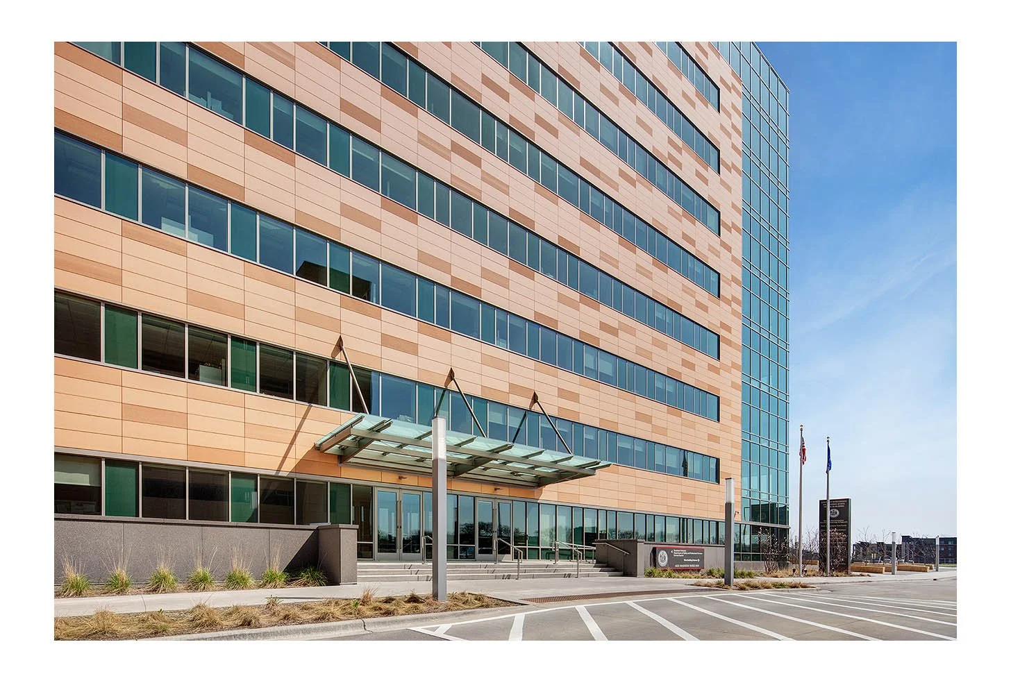 State of Wisconsin Hill Farms State Office Building