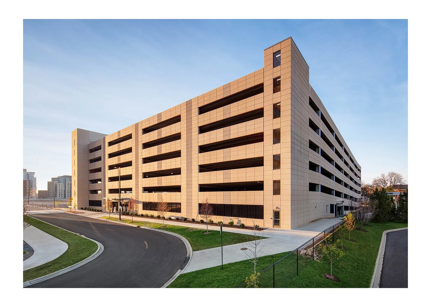 State of Wisconsin Hill Farms State Office Building