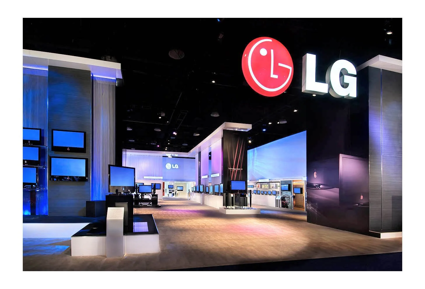 LG