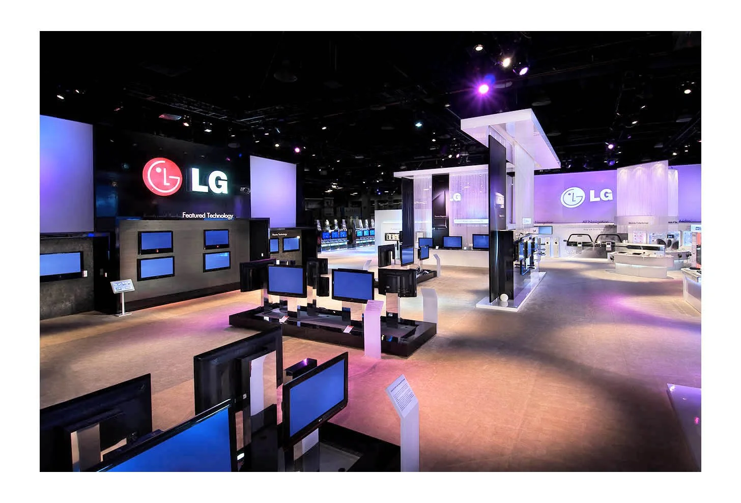 LG