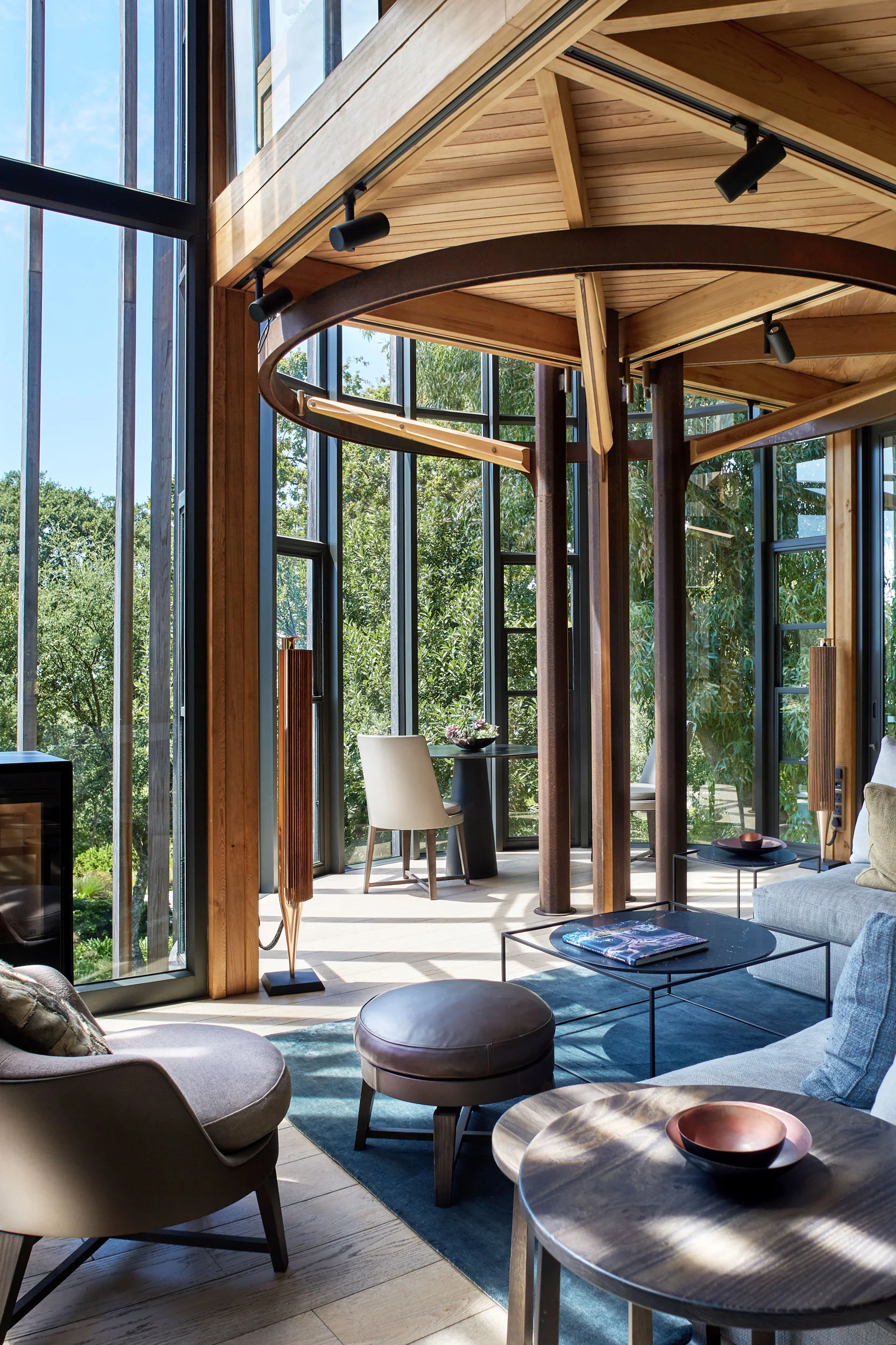 TreeHouse210.jpg