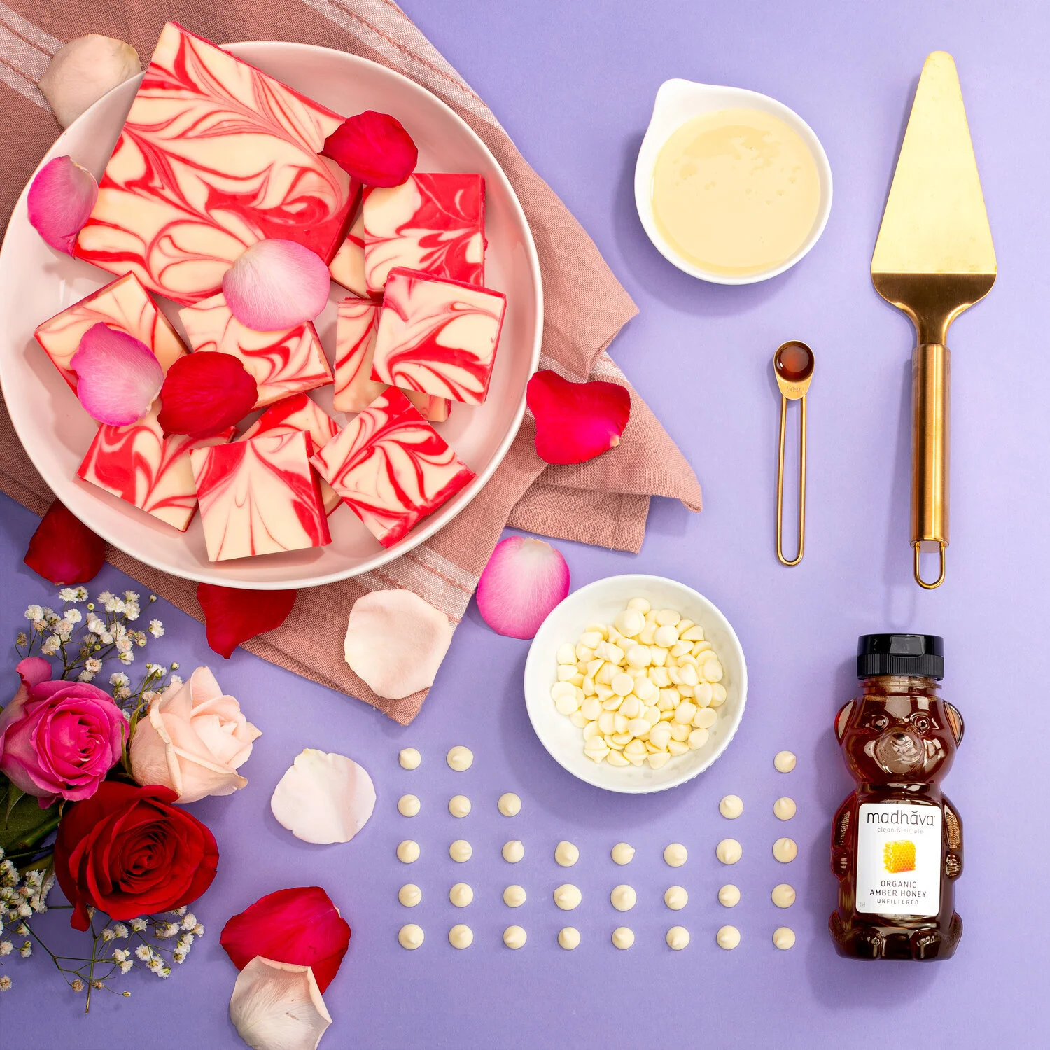 Madhava-21-100-HoneyTopDownIngredients_Edit_R1V2.jpg