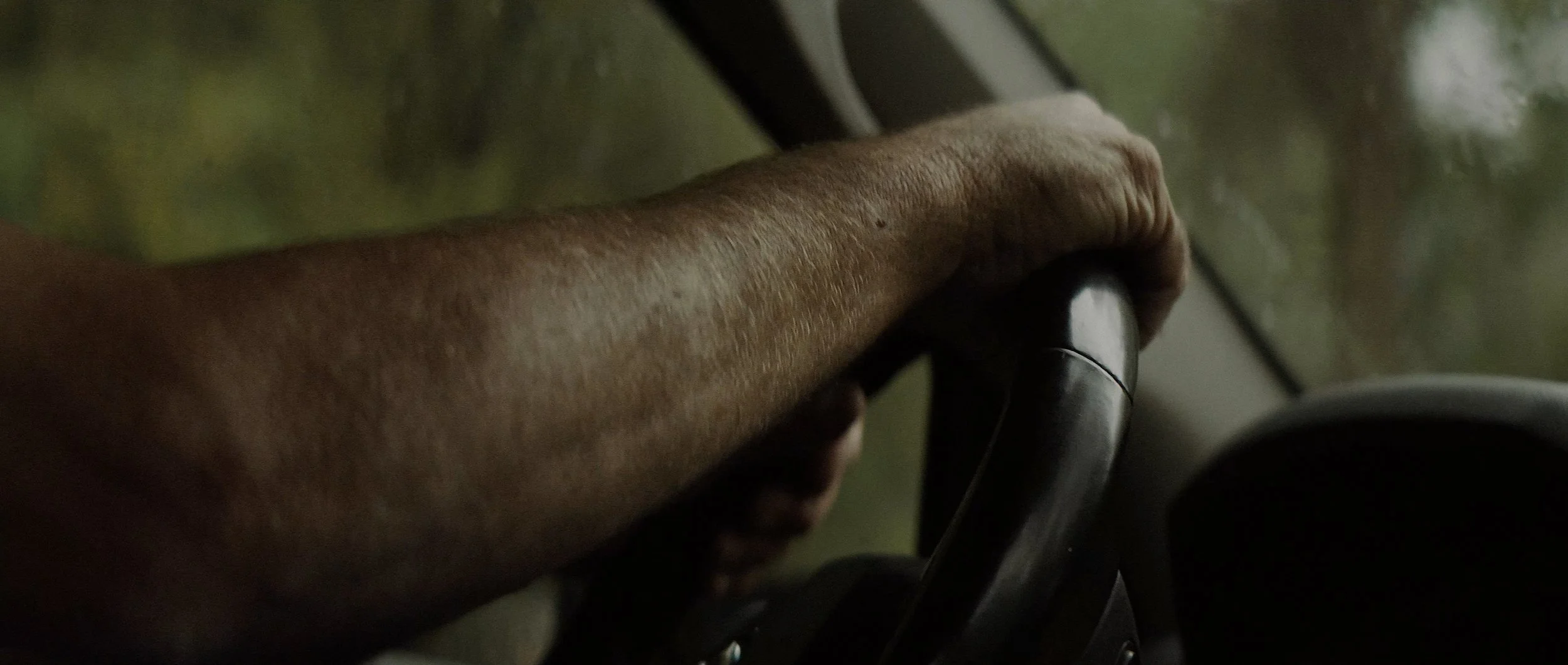 AAATowTruck_Stills_01.jpg