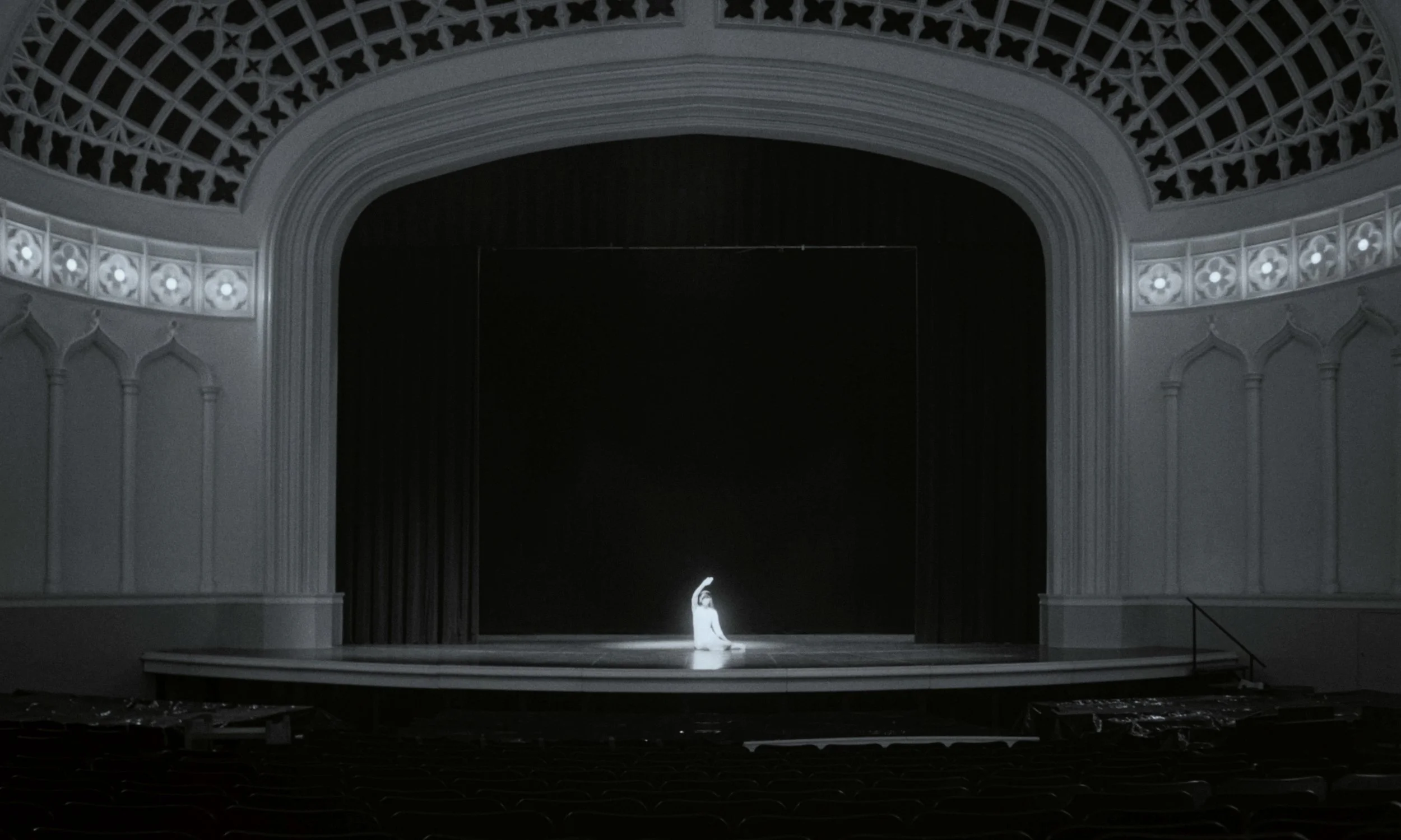 Aria_Still_3.jpg
