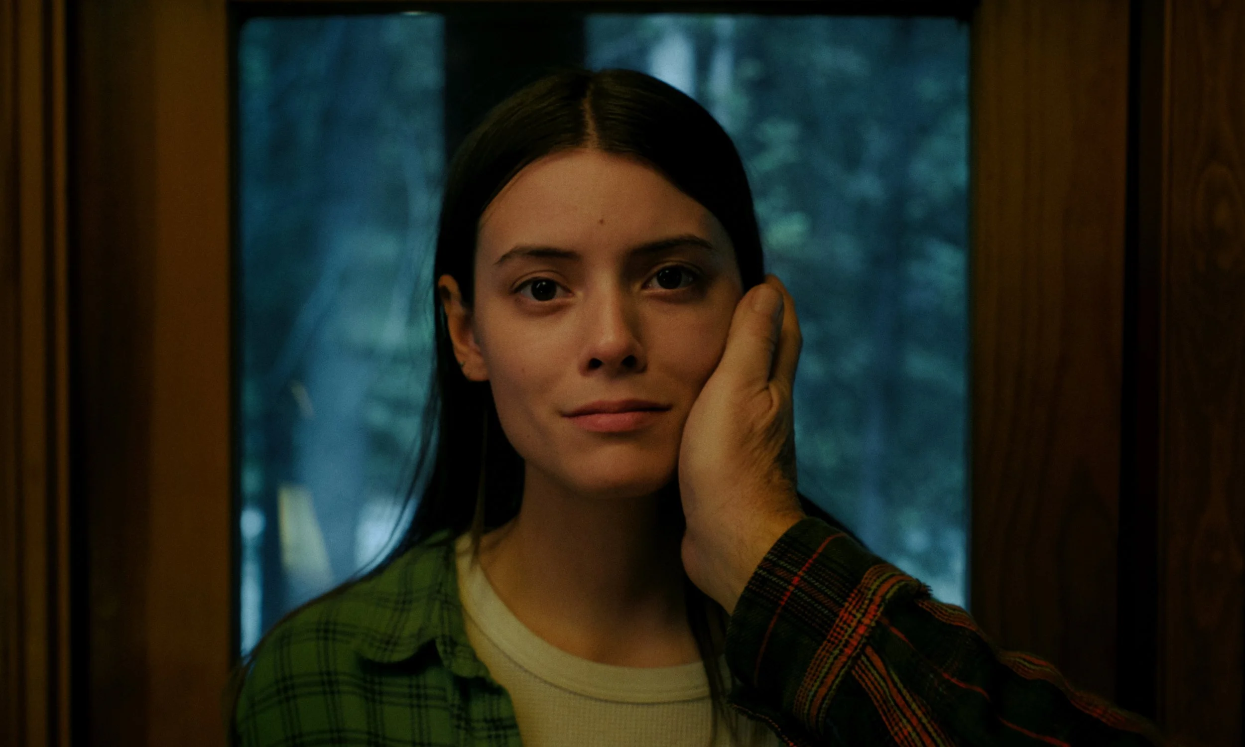 Aria_Still_16.jpg