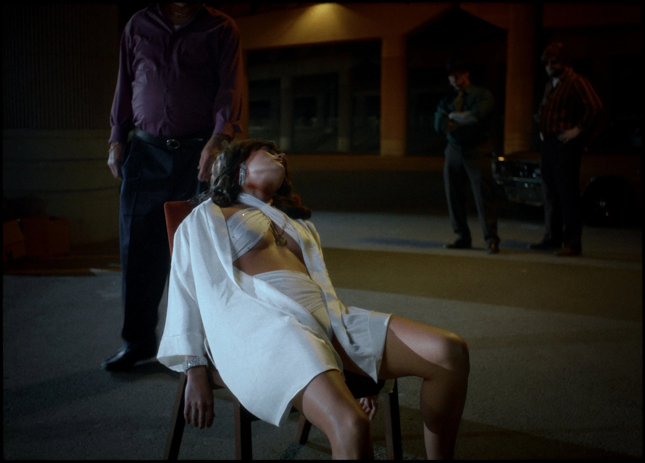 OperaDisco_Stills_09-4.jpg
