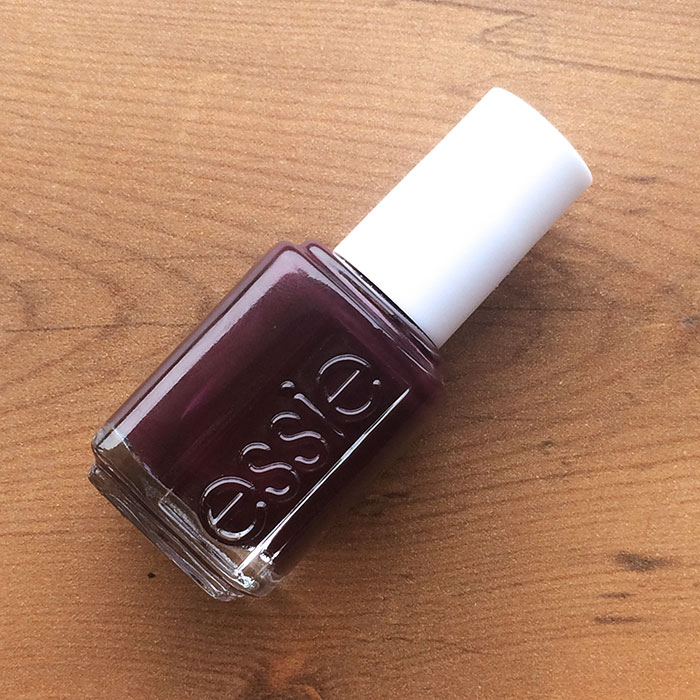 Manicure Monday: Essie Expressie First Impression and Review | Royally Pink