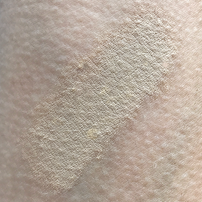 Tom Ford Concealing Pen In ‘5.0 Bare Beige’
