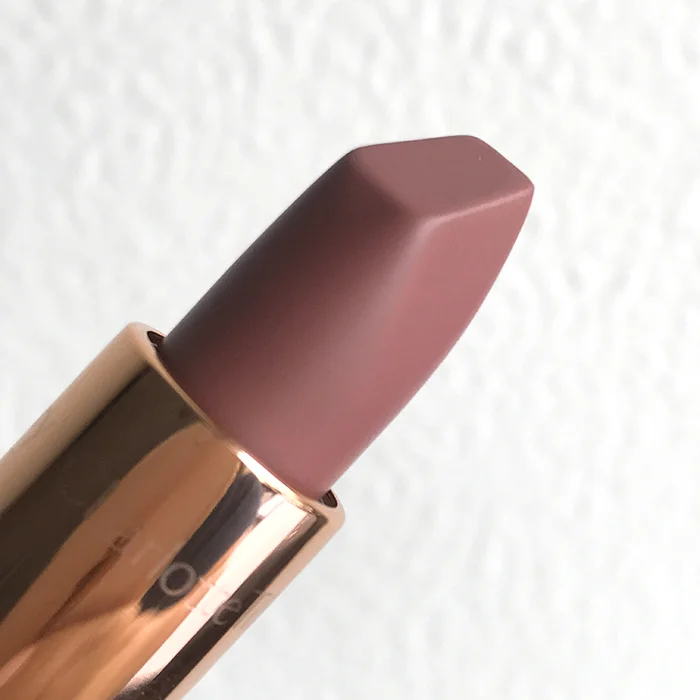 Charlotte Tilbury Matte Revolution Lipstick In ‘Very Victoria’