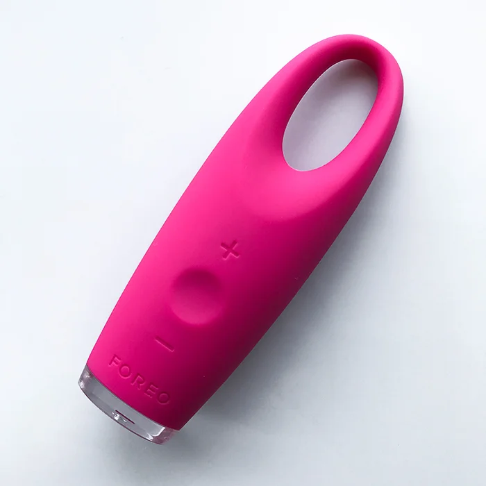 Foreo IRIS Illuminating Eye Massager