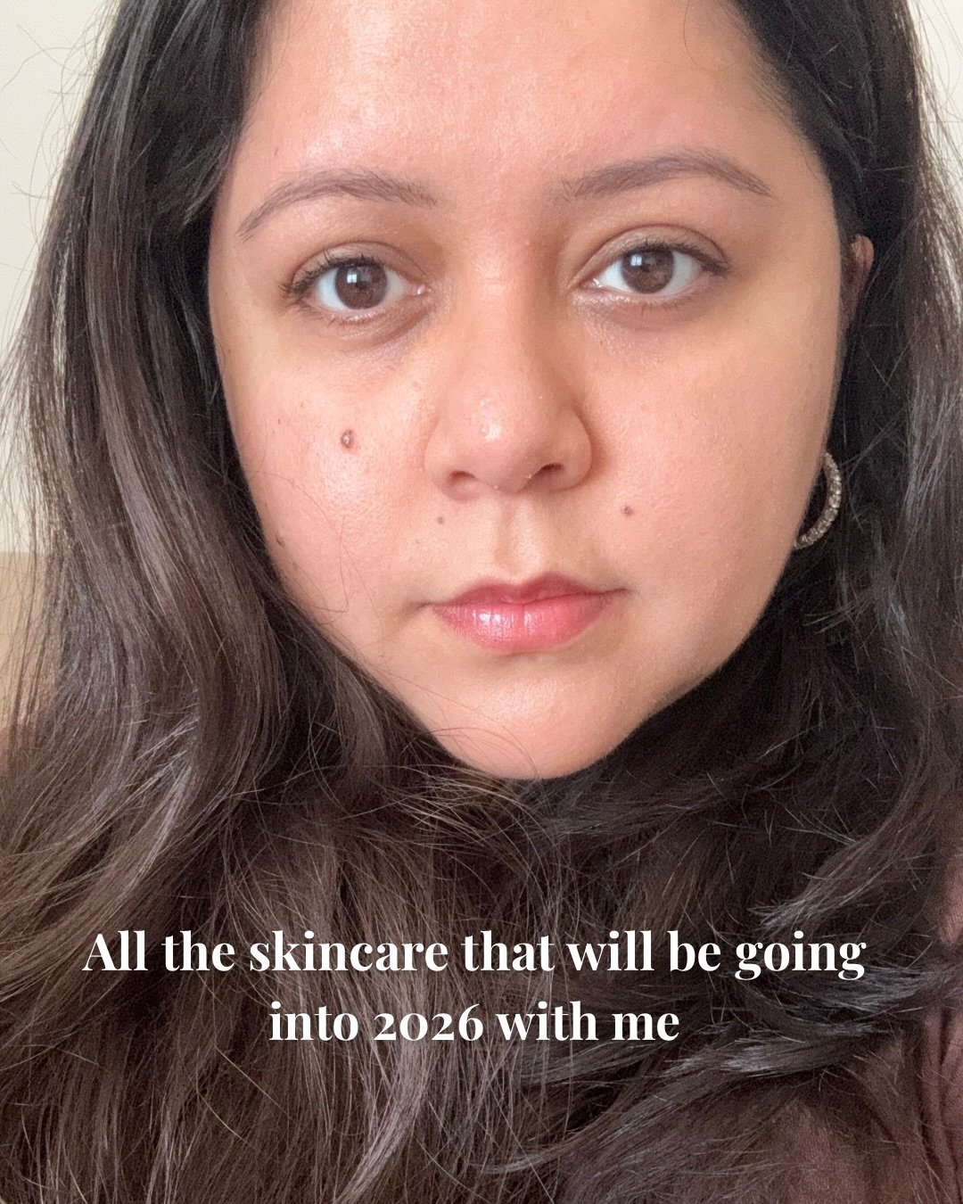 These are staples for a reason! //💯
&mdash;&mdash;&mdash;
Cleansers
✨ @clinique_in Take The Day Off Charcoal Cleansing Balm -
The perfect first cleanser. Removes oil, grime, makeup and sunscreen like a pro! Emulsifies easily and washes off without a