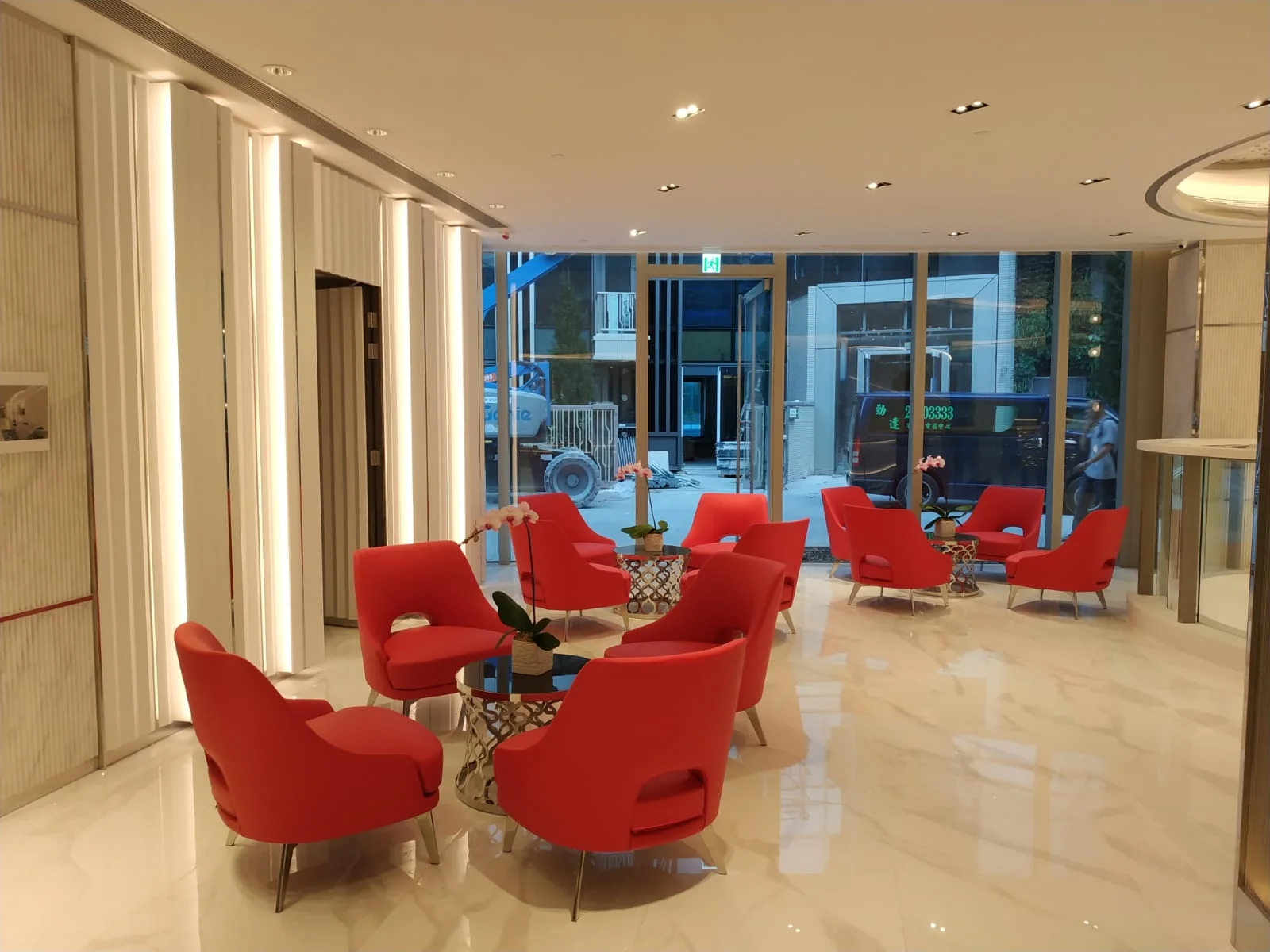 WhatsApp Image 2018-11-27 at 18.15.34(1).jpeg