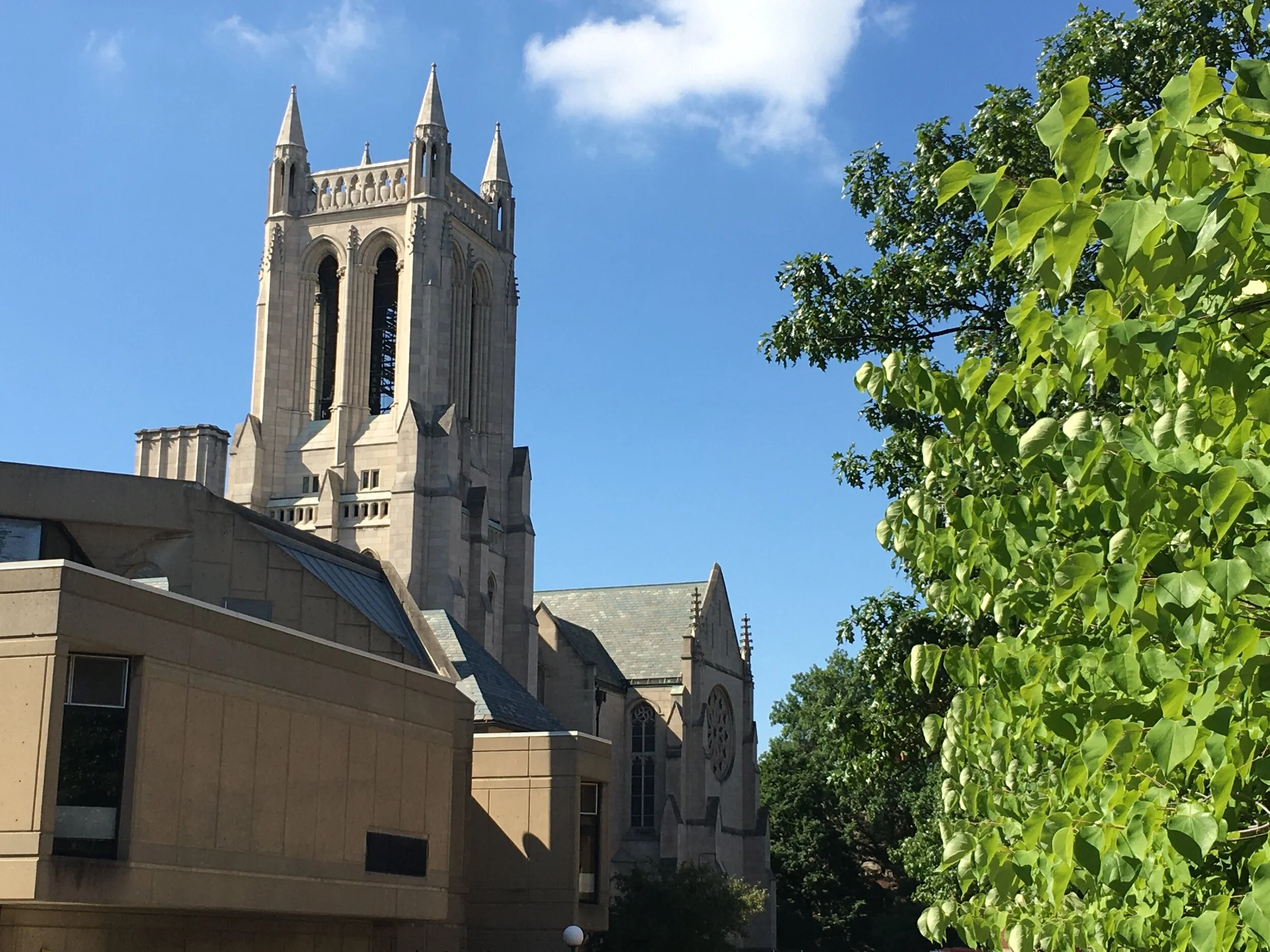 Lunchtime Drive-in Carillon Concert
