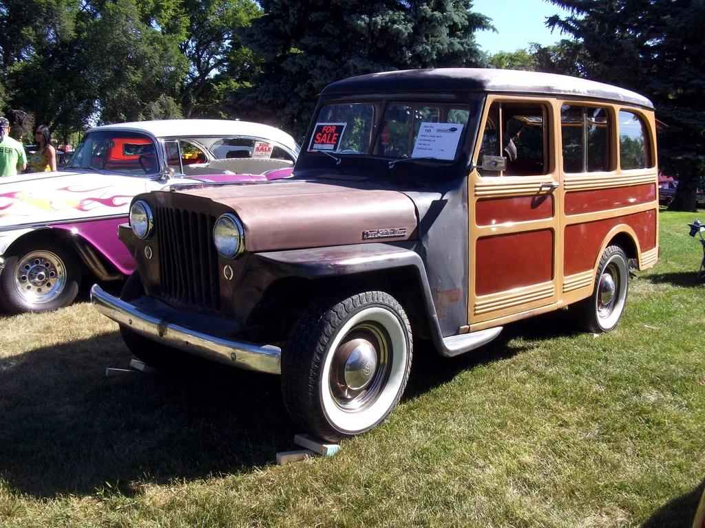 The Most Iconic Car of the 1940s: Willys Jeeps