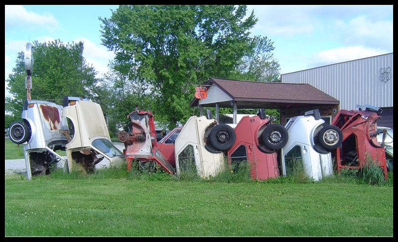 Henry's Rabbit Ranch Home: Staunton, Illinois