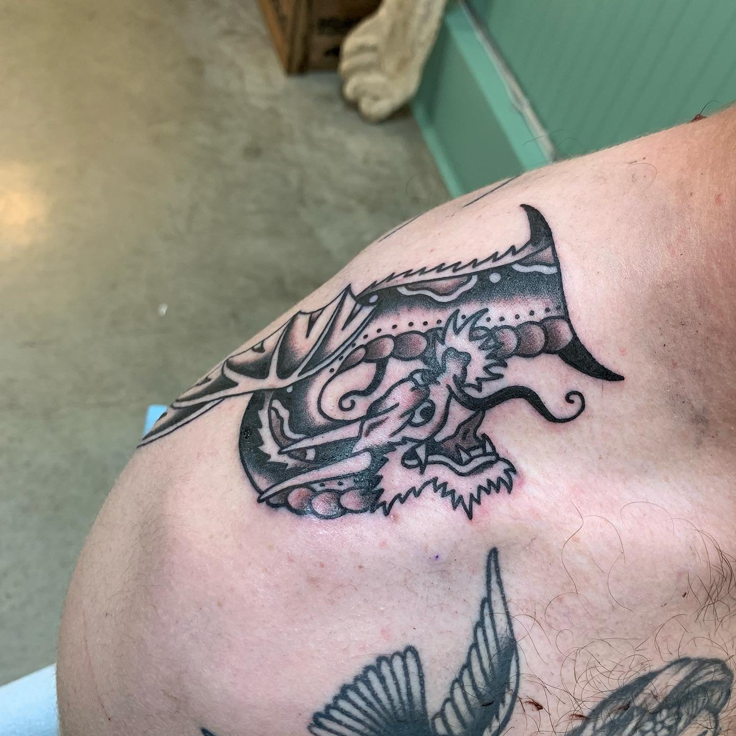 A fresh dragon &amp; a healed mermaid on Oliver, thank you! Always booking - flash or custom - big or small - DM or email to book 👋

#tattoos #traditionaltattoo #healedtattoo #blackandgreytattoo #vancouver #vancouvertattoo